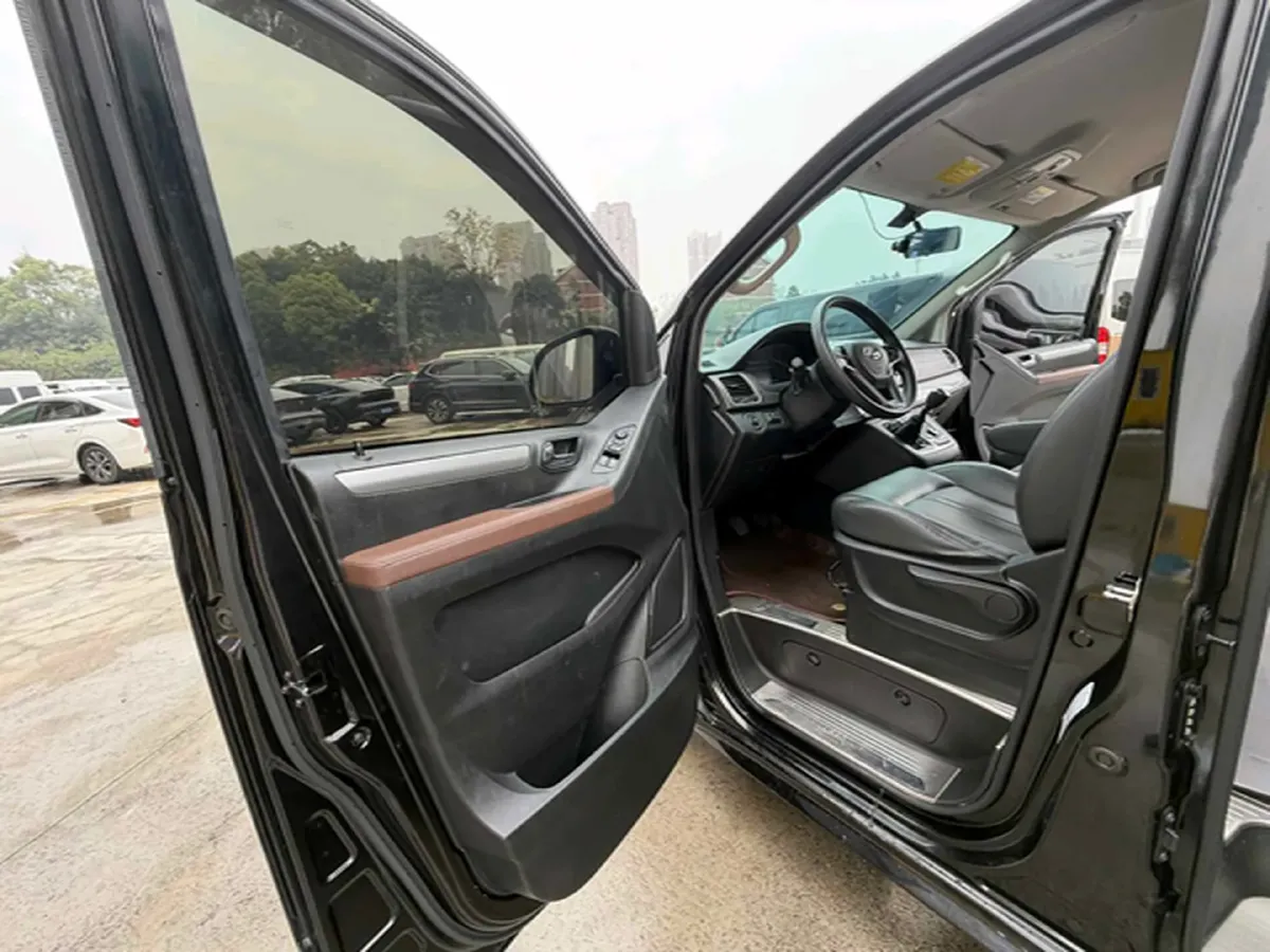 2021 MAXUS G10 2.0T 163HP L4 6MT,autocango,china used car exporter,china ev exporter,chinese used car exporter,chinese used ev exporter