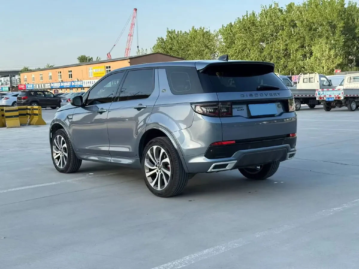 2020 Land Rover Discovery Sport 2.0T 249HP L4 9AT,autocango,china used car exporter,china ev exporter,chinese used car exporter,chinese used ev exporter
