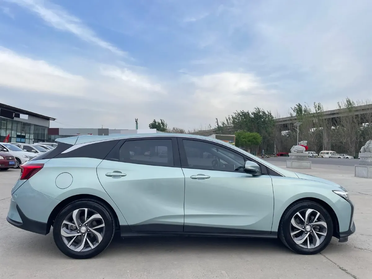 2022 Buick Velite 6 1.5L 102HP L4 E-CVT PHEV 9.5KWH,autocango,china used car exporter,china ev exporter,chinese used car exporter,chinese used ev exporter