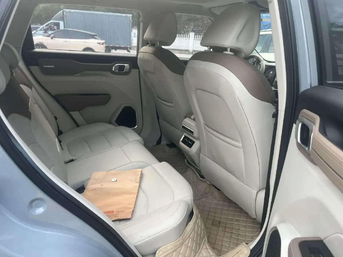 2020 Geely ICON 1.5T 177HP L3 7DCT,autocango,china used car exporter,china ev exporter,chinese used car exporter,chinese used ev exporter