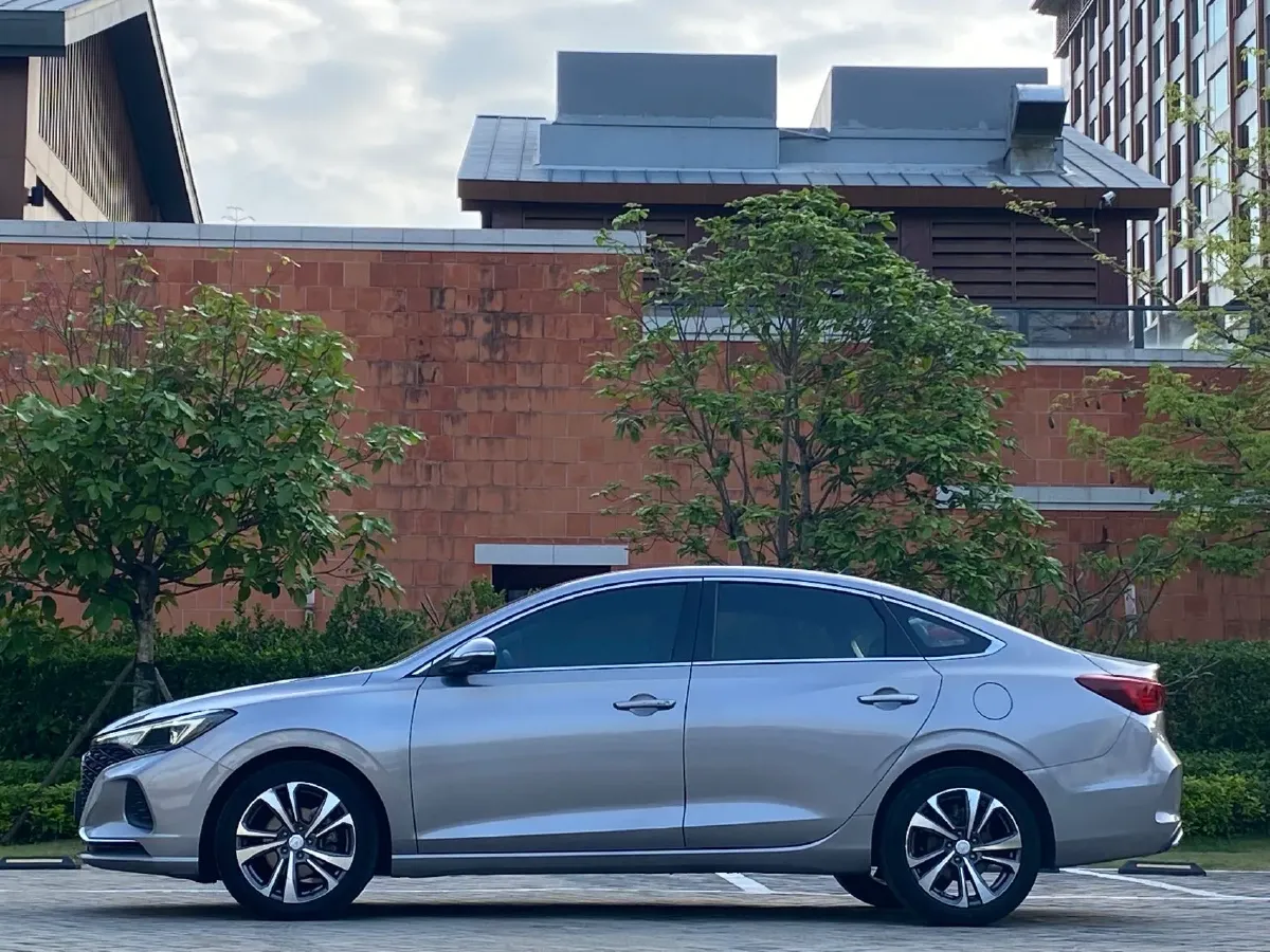 2020 ChangAn Eado 1.4T 158HP L4 7DCT,autocango,china used car exporter,china ev exporter,chinese used car exporter,chinese used ev exporter