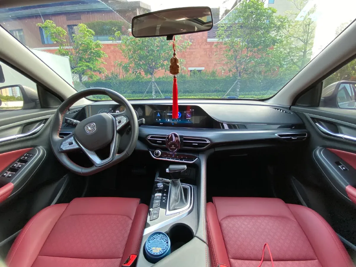 2020 ChangAn Eado 1.4T 158HP L4 7DCT,autocango,china used car exporter,china ev exporter,chinese used car exporter,chinese used ev exporter