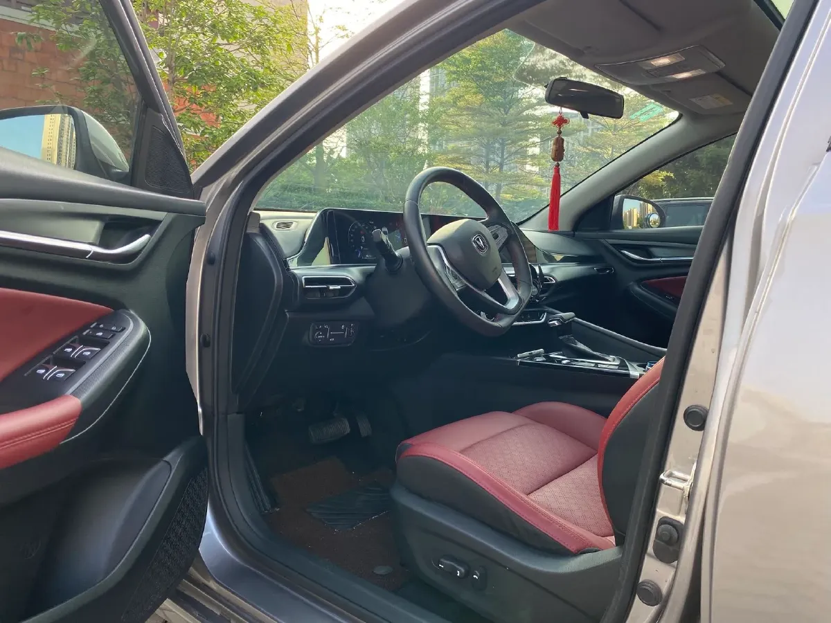 2020 ChangAn Eado 1.4T 158HP L4 7DCT,autocango,china used car exporter,china ev exporter,chinese used car exporter,chinese used ev exporter