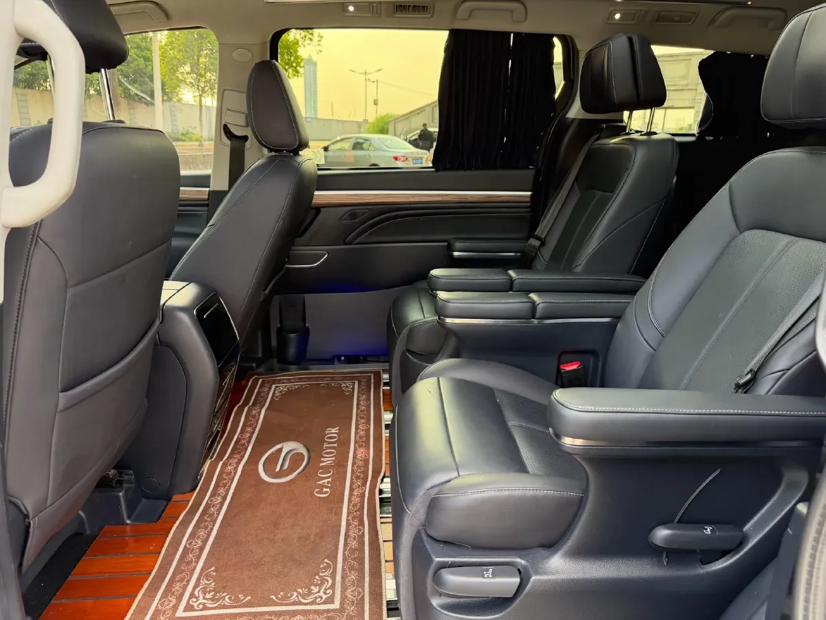 2021 GAC Trumpchi M8 2.0T 252HP L4 8AT,autocango,china used car exporter,china ev exporter,chinese used car exporter,chinese used ev exporter