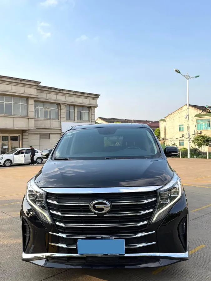 2021 GAC Trumpchi M8 2.0T 252HP L4 8AT,autocango,china used car exporter,china ev exporter,chinese used car exporter,chinese used ev exporter