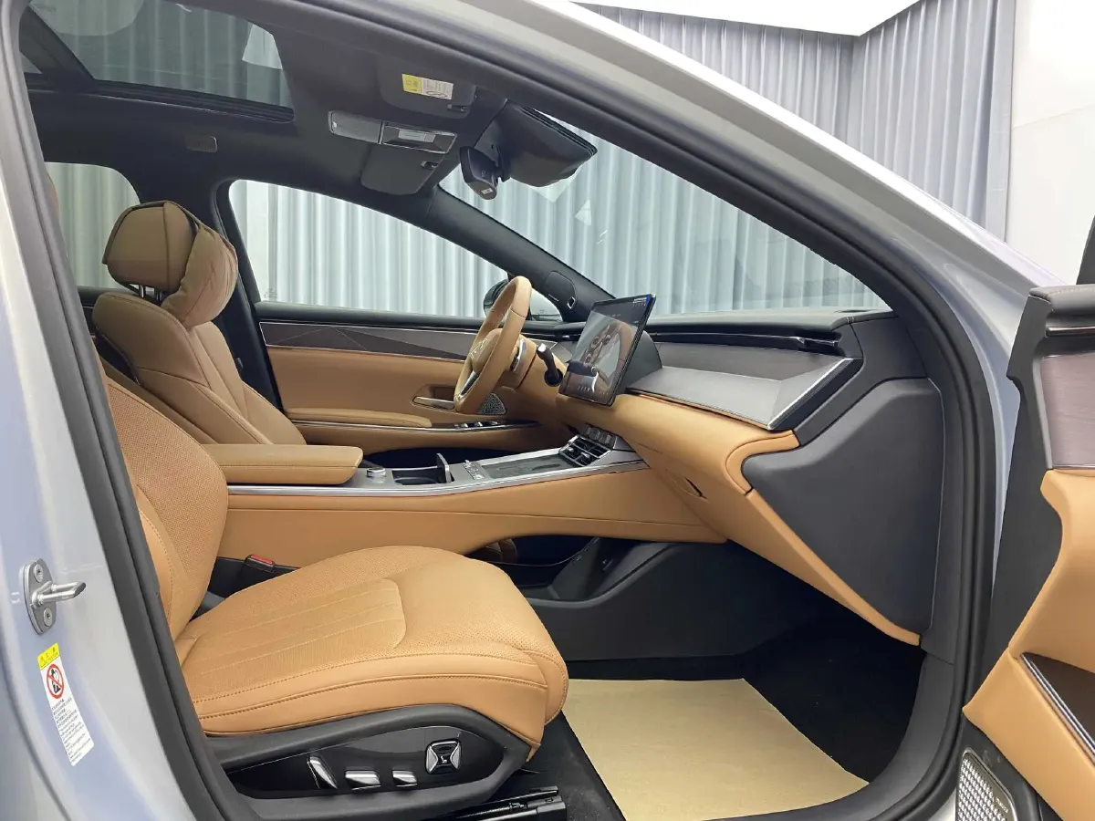 2025 BYD HanL BEV,autocango,china used car exporter,china ev exporter,chinese used car exporter,chinese used ev exporter