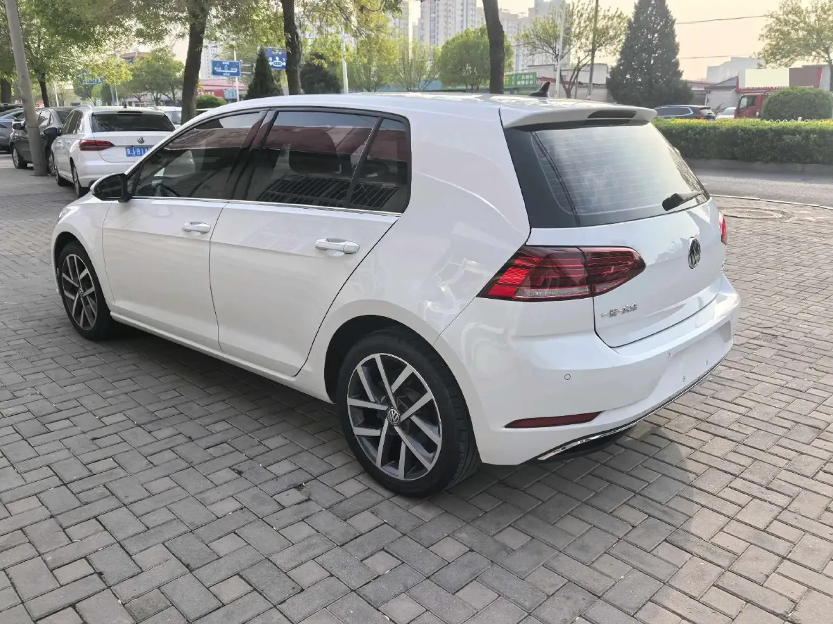 2020 Volkswagen Golf 1.4T 150HP L4 7DCT,autocango,china used car exporter,china ev exporter,chinese used car exporter,chinese used ev exporter