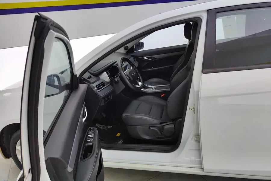 2021 Geely Emgrand 1.5L 109HP L4 CVT,autocango,china used car exporter,china ev exporter,chinese used car exporter,chinese used ev exporter