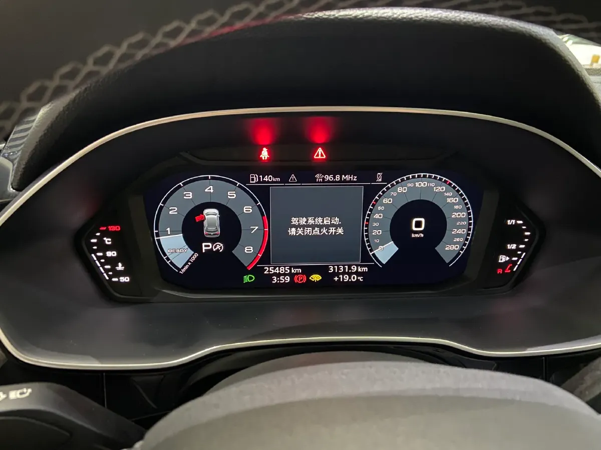 2022 Audi Q3 1.4T 150HP L4 7DCT,autocango,china used car exporter,china ev exporter,chinese used car exporter,chinese used ev exporter