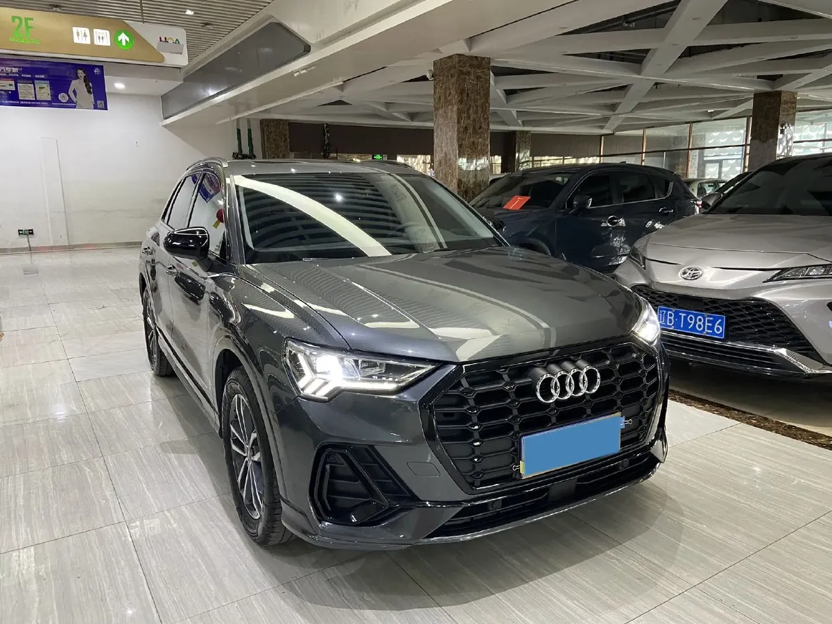 2022 Audi Q3 1.4T 150HP L4 7DCT,autocango,china used car exporter,china ev exporter,chinese used car exporter,chinese used ev exporter
