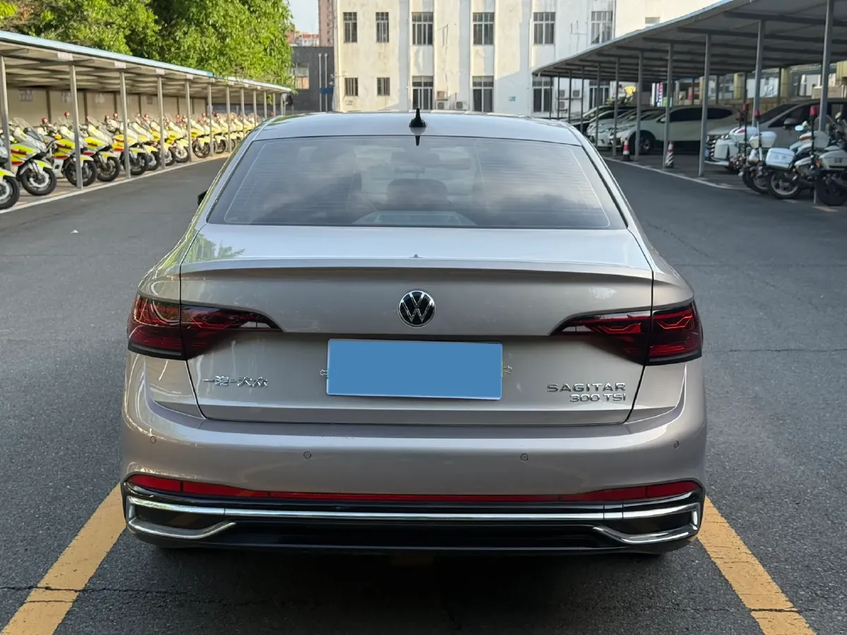 2024 Volkswagen Sagitar 1.5T 160HP L4 7DCT,autocango,china used car exporter,china ev exporter,chinese used car exporter,chinese used ev exporter
