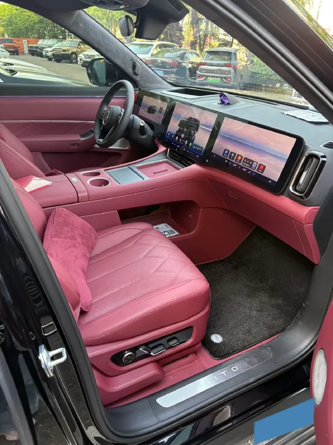 2025 AITO AITO M8 BEV,autocango,china used car exporter,china ev exporter,chinese used car exporter,chinese used ev exporter