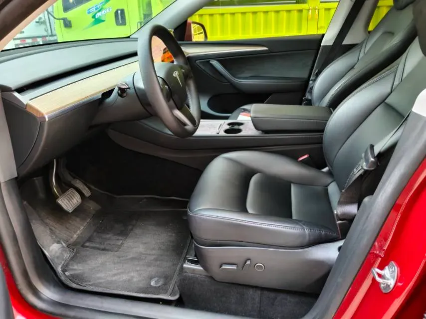 2022 Tesla Model Y BEV 60KWH,autocango,china used car exporter,china ev exporter,chinese used car exporter,chinese used ev exporter