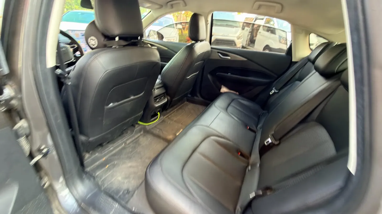 2023 WuLing XingGuang 1.5L 106HP L4 E-CVT PHEV 9.5KWH,autocango,china used car exporter,china ev exporter,chinese used car exporter,chinese used ev exporter