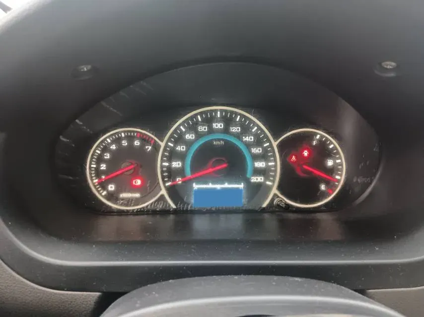 2016 WuLing RongGuang V 1.5L 112HP L4 5MT,autocango,china used car exporter,china ev exporter,chinese used car exporter,chinese used ev exporter