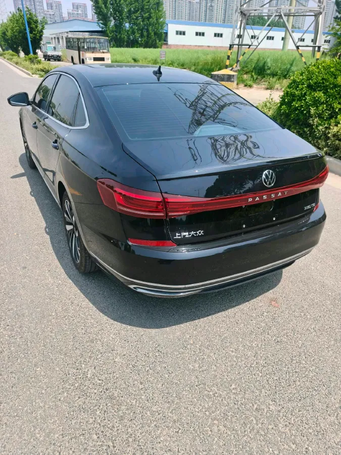 2023 Volkswagen Passat 2.0T 186HP L4 7DCT,autocango,china used car exporter,china ev exporter,chinese used car exporter,chinese used ev exporter