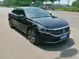 2023 Volkswagen Passat 2.0T 186HP L4 7DCT