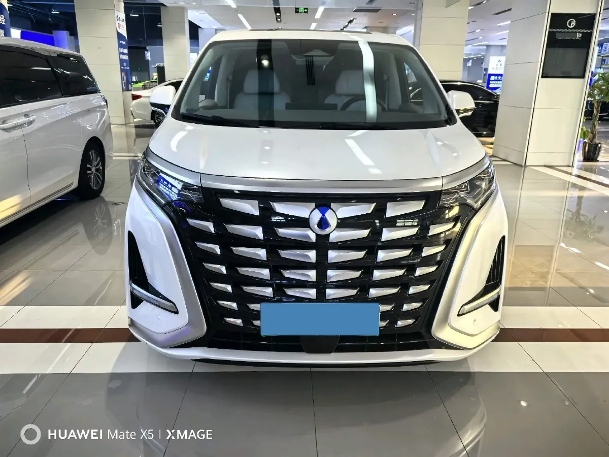 2022 HongQi HS7 3.0T 337HP V6 8AT,autocango,china used car exporter,china ev exporter,chinese used car exporter,chinese used ev exporter