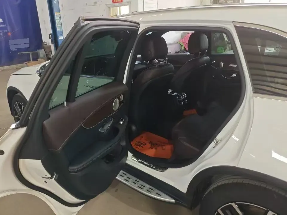 2022 Mercedes-Benz GLC Class 2.0T 258HP L4 9AT,autocango,china used car exporter,china ev exporter,chinese used car exporter,chinese used ev exporter