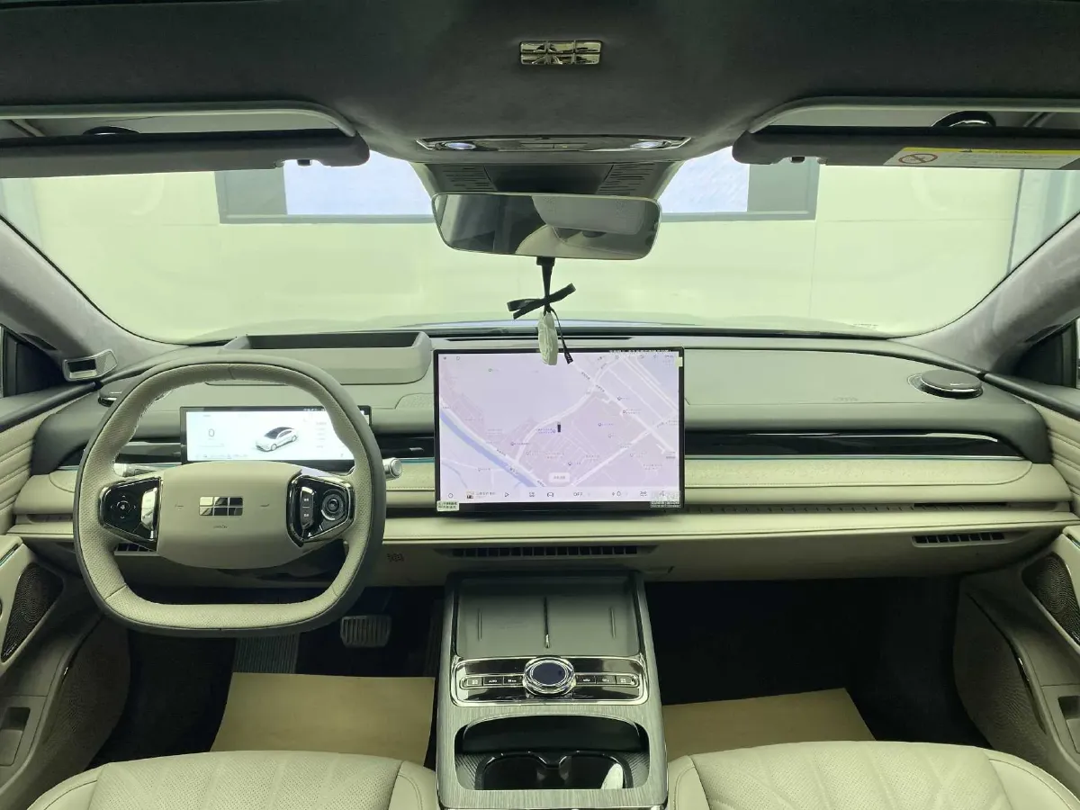 2025 Geely Galaxy Starshine 8 1.5T 163HP L4 3DHT PHEV 27.69KWH,autocango,china used car exporter,china ev exporter,chinese used car exporter,chinese used ev exporter