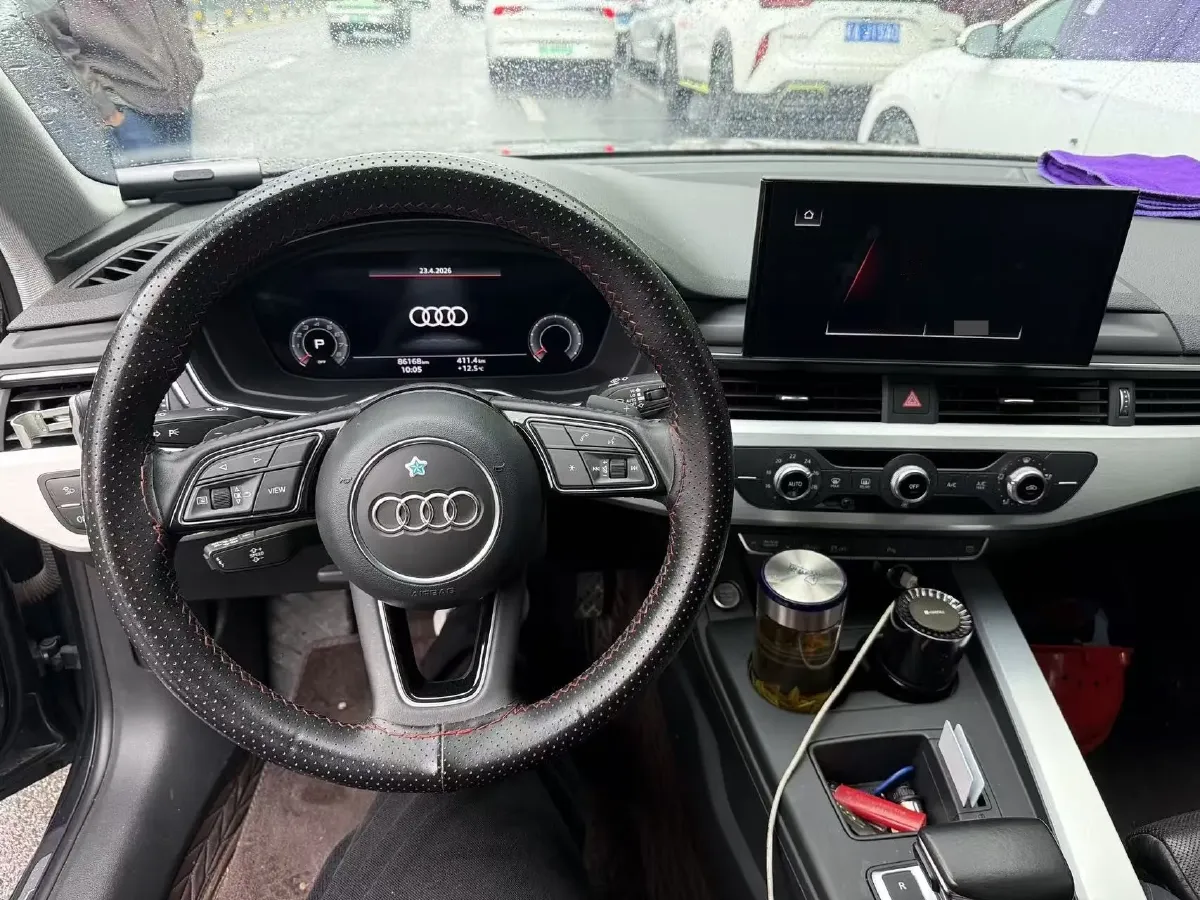 2020 Audi A4L 2.0T 190HP L4 7DCT,autocango,china used car exporter,china ev exporter,chinese used car exporter,chinese used ev exporter