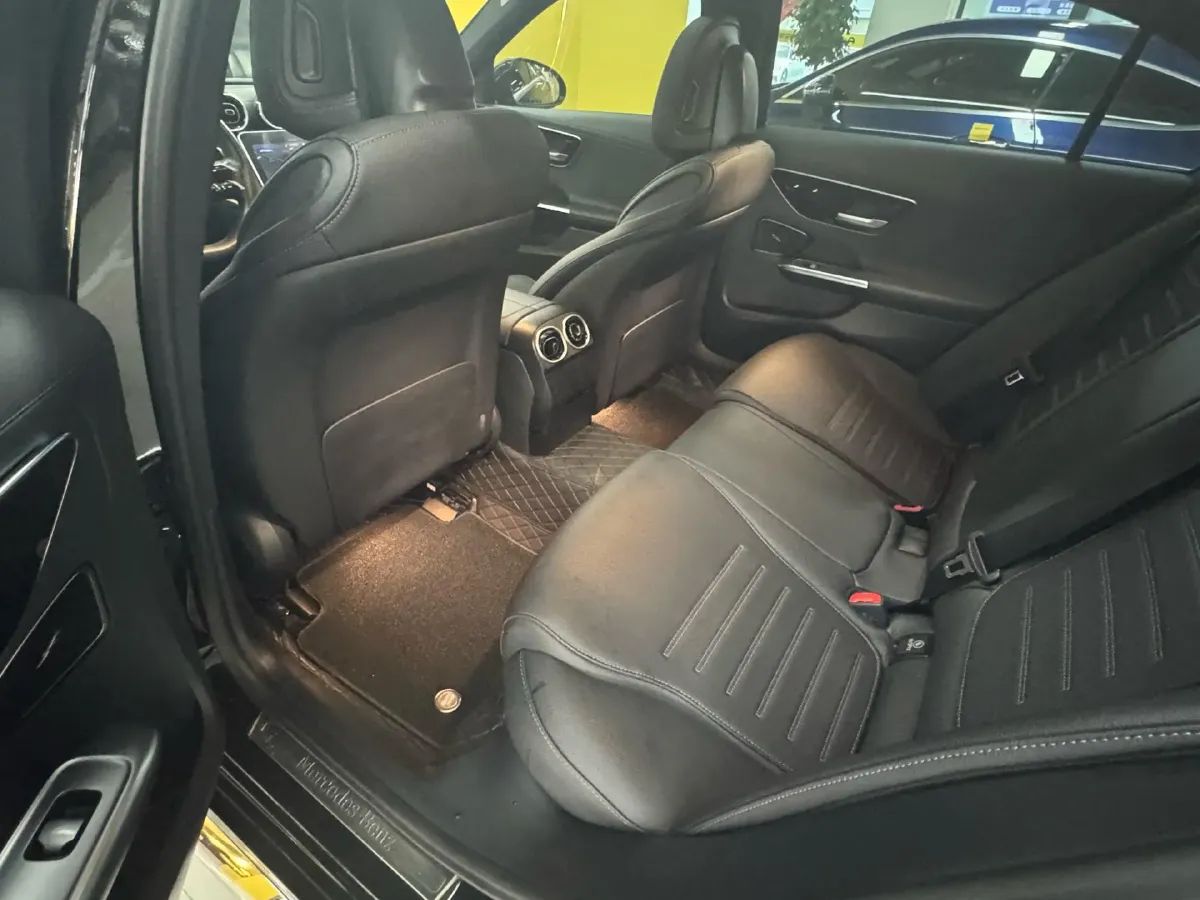 2023 Mercedes-Benz C Class 1.5T 170HP L4 9AT,autocango,china used car exporter,china ev exporter,chinese used car exporter,chinese used ev exporter