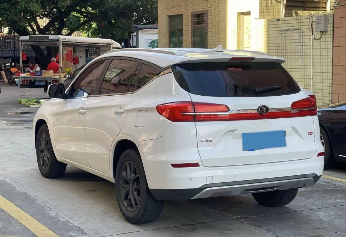 2018 MAXUS XinTu V80 2.5T 136HP L4 6MT,autocango,china used car exporter,china ev exporter,chinese used car exporter,chinese used ev exporter