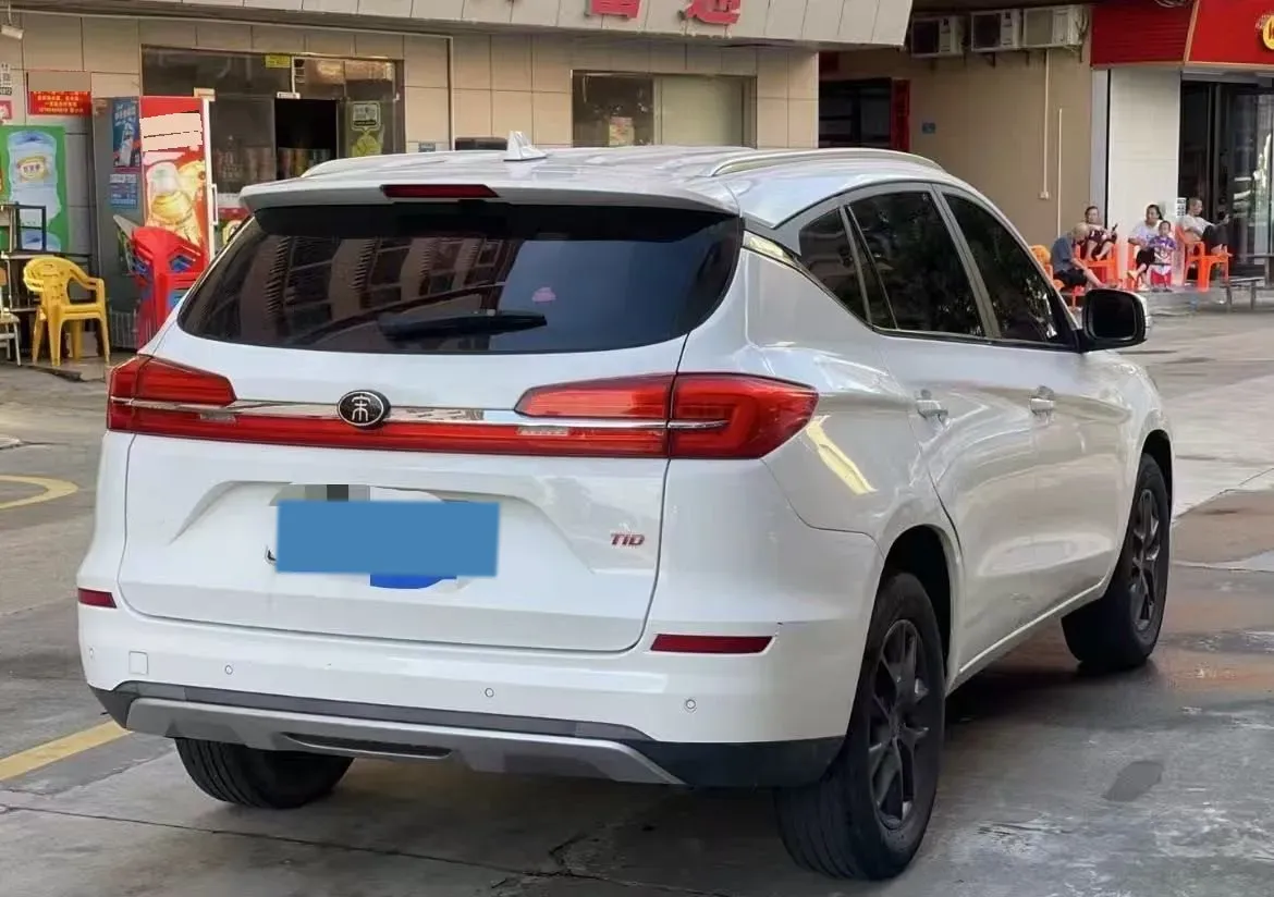 2018 MAXUS XinTu V80 2.5T 136HP L4 6MT,autocango,china used car exporter,china ev exporter,chinese used car exporter,chinese used ev exporter