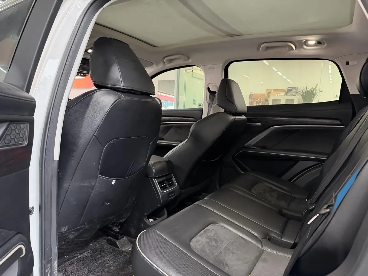 2021 Haval H6 1.5T 169HP L4 7DCT,autocango,china used car exporter,china ev exporter,chinese used car exporter,chinese used ev exporter
