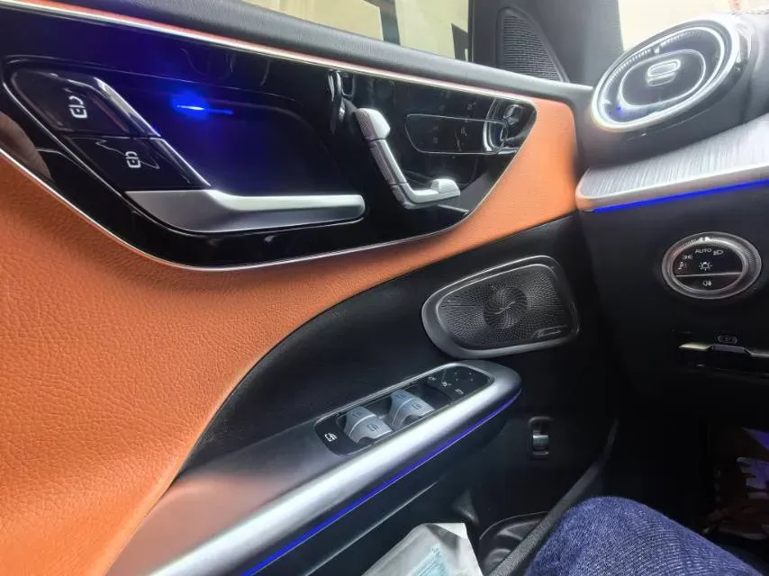 2023 Mercedes-Benz C Class 1.5T 204HP L4 9AT,autocango,china used car exporter,china ev exporter,chinese used car exporter,chinese used ev exporter