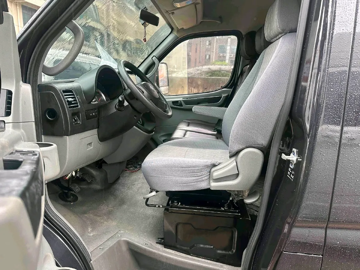 2020 DongFeng DFAC YuFeng 2.5T 136HP L4 6MT,autocango,china used car exporter,china ev exporter,chinese used car exporter,chinese used ev exporter