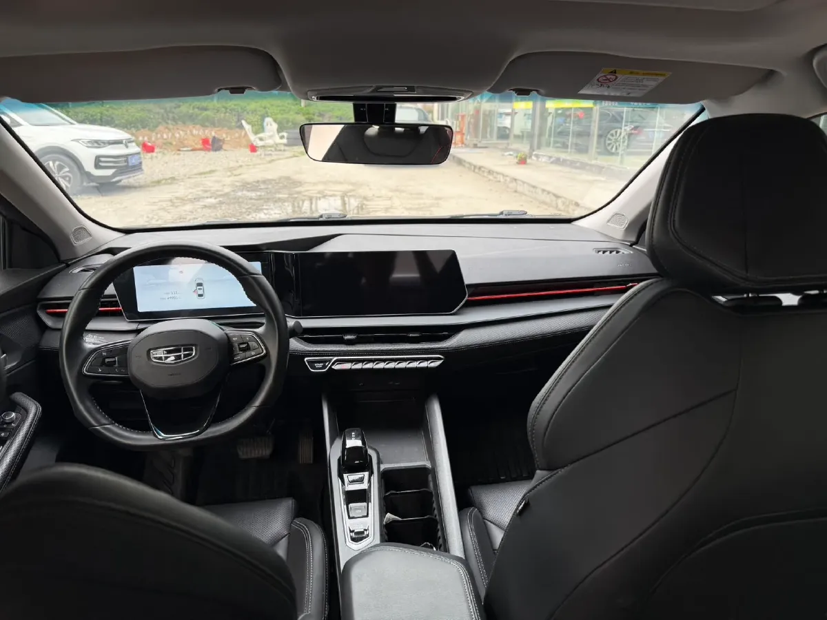 2022 Geely Binray 1.5T 181HP L4 7DCT,autocango,china used car exporter,china ev exporter,chinese used car exporter,chinese used ev exporter