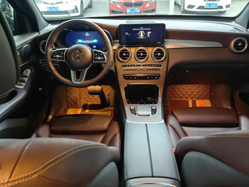 2021 Mercedes-Benz GLC Class 2.0T 197HP L4 9AT,autocango,china used car exporter,china ev exporter,chinese used car exporter,chinese used ev exporter