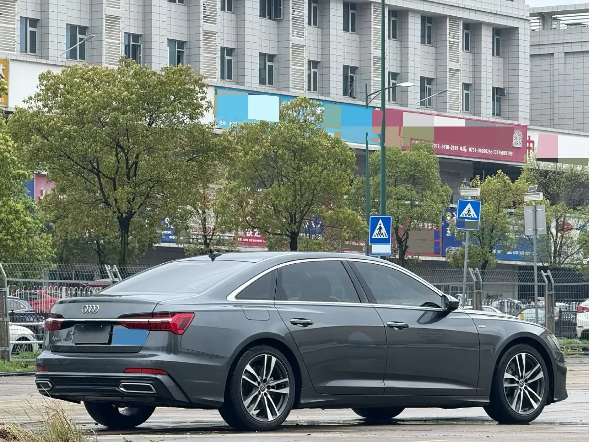 2020 Audi A6L 2.0T 224HP L4 7DCT,autocango,china used car exporter,china ev exporter,chinese used car exporter,chinese used ev exporter