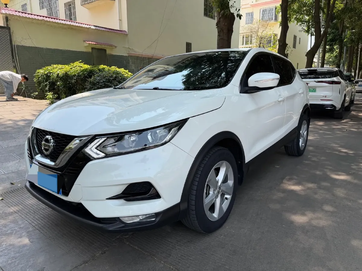 2022 Nissan Qashqai 2.0L 151HP L4 CVT,autocango,china used car exporter,china ev exporter,chinese used car exporter,chinese used ev exporter