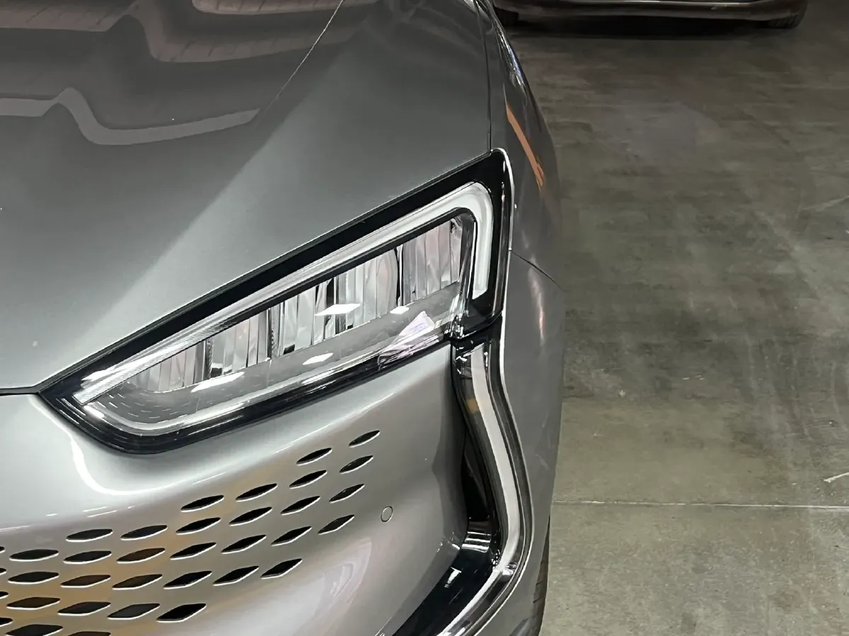 2021 Ford Edge 2.0T 245HP L4 8AT,autocango,china used car exporter,china ev exporter,chinese used car exporter,chinese used ev exporter