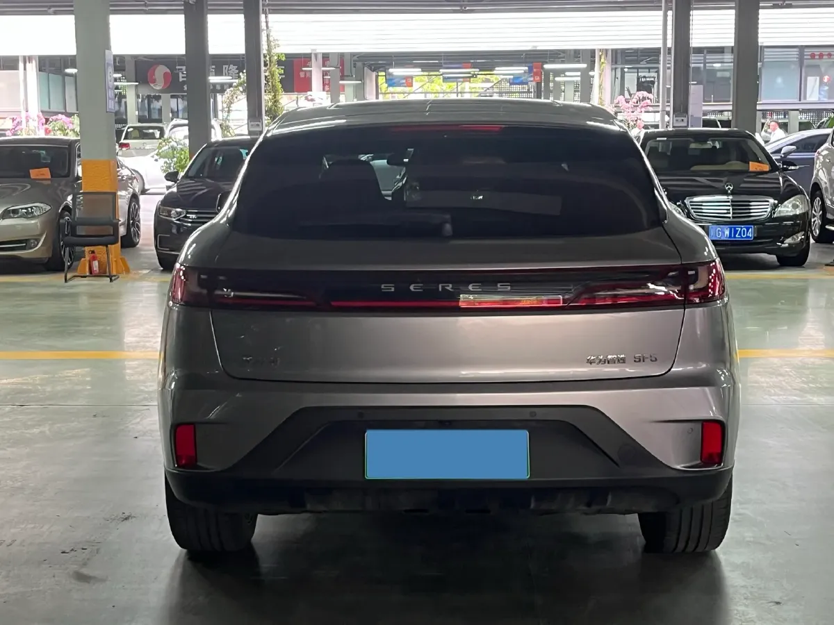 2021 Ford Edge 2.0T 245HP L4 8AT,autocango,china used car exporter,china ev exporter,chinese used car exporter,chinese used ev exporter