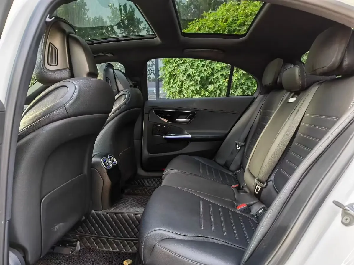 2022 Mercedes-Benz C Class 1.5T 204HP L4 9AT,autocango,china used car exporter,china ev exporter,chinese used car exporter,chinese used ev exporter