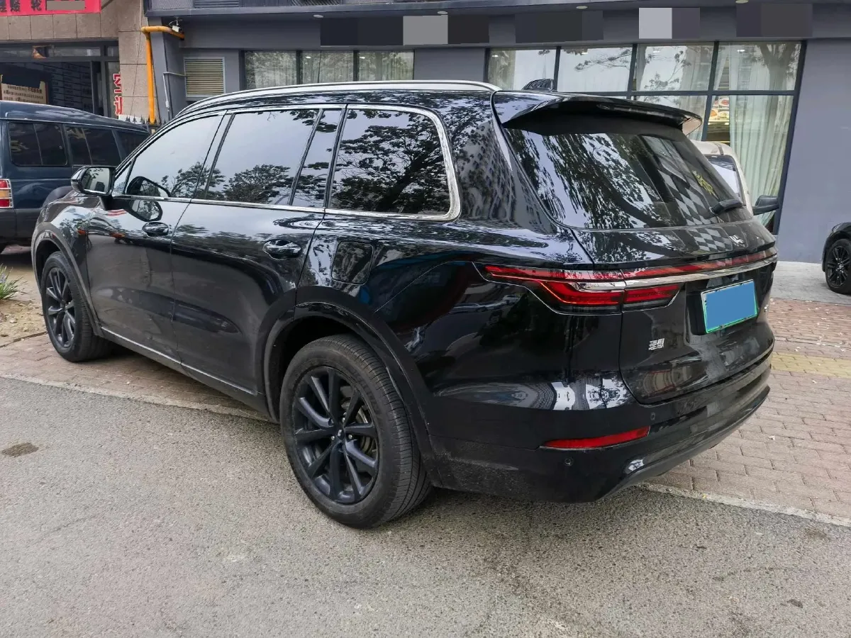 2020 Li ONE Range Extended 131HP REEV 40.5KWH,autocango,china used car exporter,china ev exporter,chinese used car exporter,chinese used ev exporter