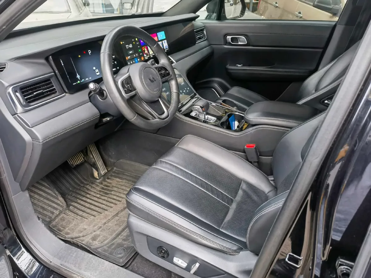 2020 Li ONE Range Extended 131HP REEV 40.5KWH,autocango,china used car exporter,china ev exporter,chinese used car exporter,chinese used ev exporter