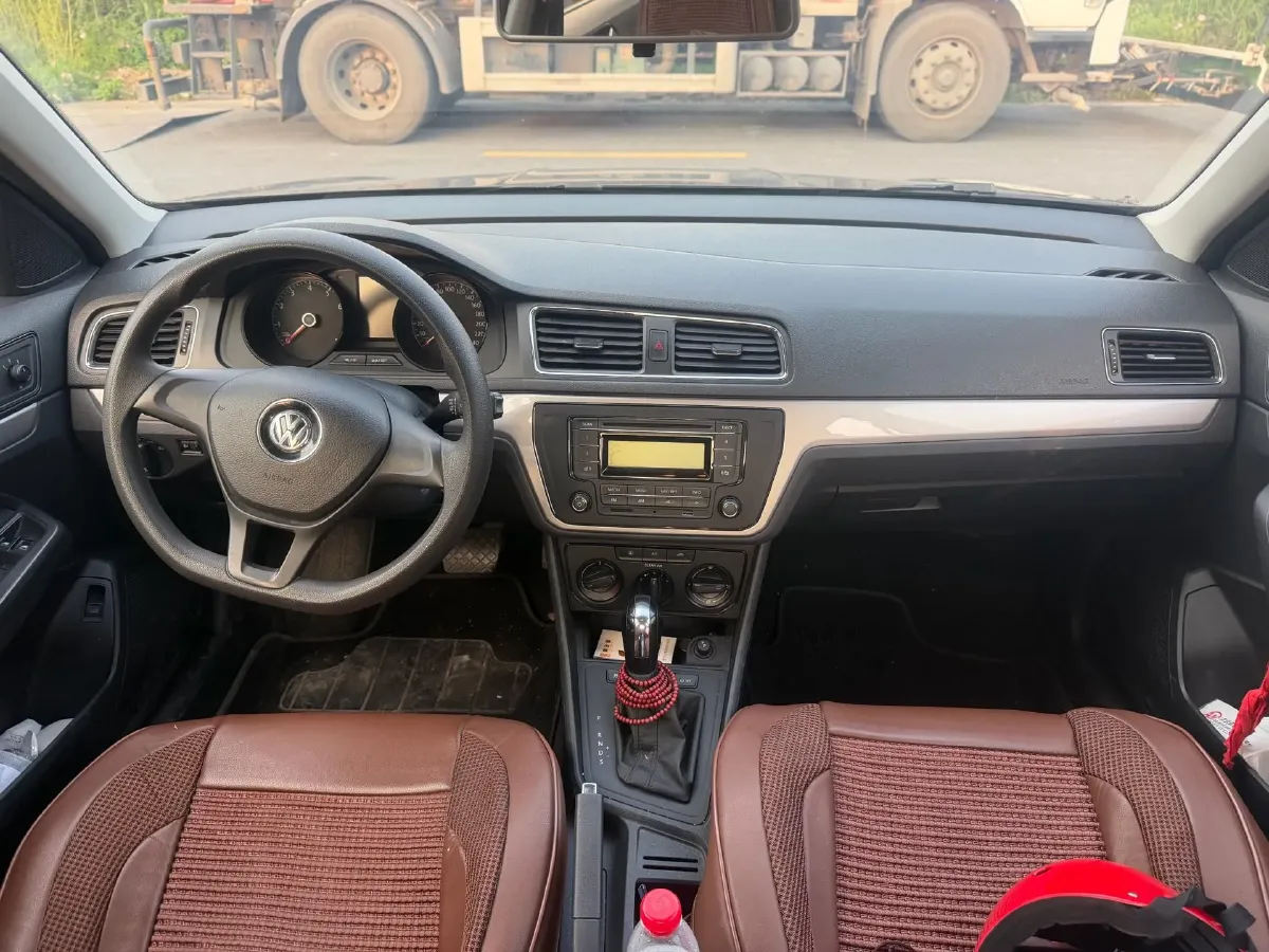 2017 Volkswagen Lavida 1.6L 110HP L4 6AT,autocango,china used car exporter,china ev exporter,chinese used car exporter,chinese used ev exporter