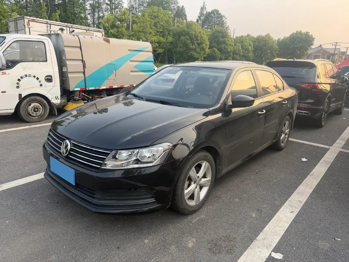 2017 Volkswagen Lavida 1.6L 110HP L4 6AT,autocango,china used car exporter,china ev exporter,chinese used car exporter,chinese used ev exporter