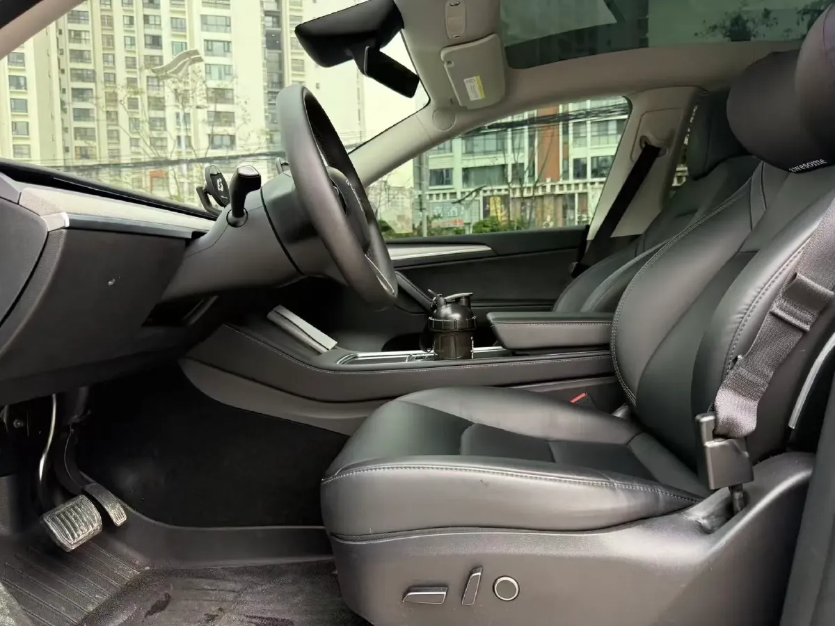 2024 Iveco OuSheng BEV 77.28KWH,autocango,china used car exporter,china ev exporter,chinese used car exporter,chinese used ev exporter