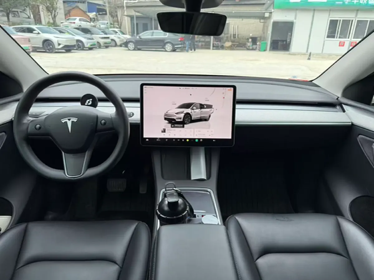 2024 Iveco OuSheng BEV 77.28KWH,autocango,china used car exporter,china ev exporter,chinese used car exporter,chinese used ev exporter