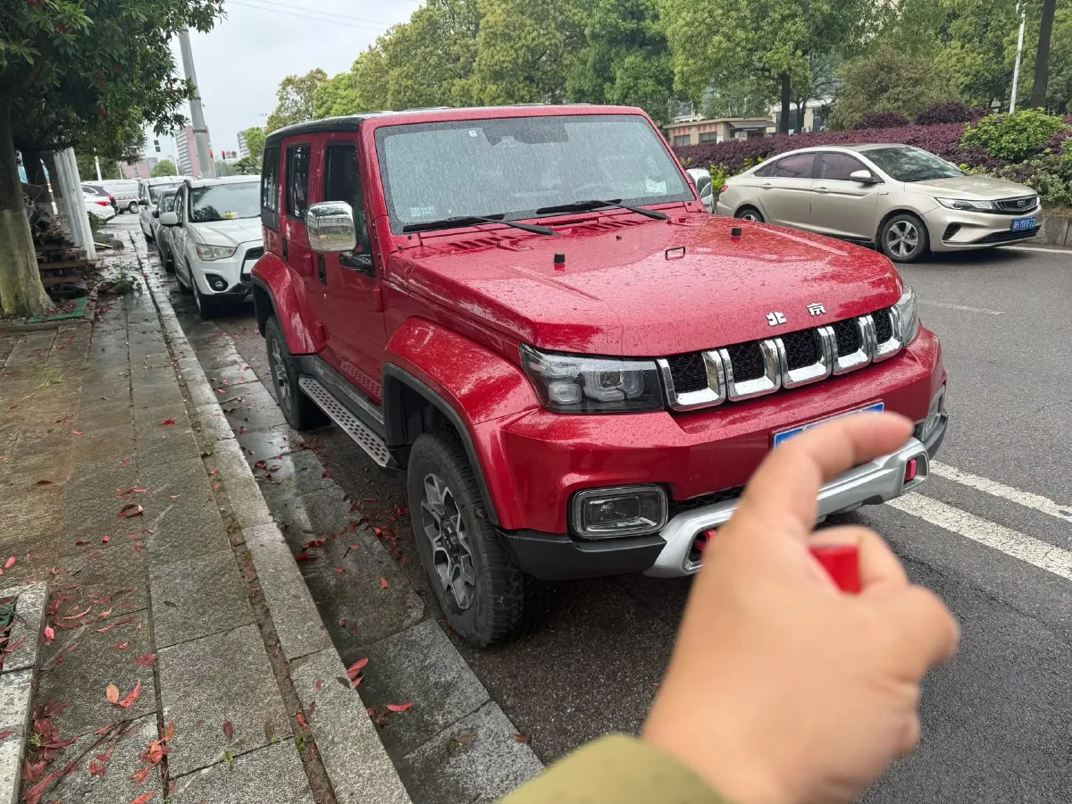 2019 Beijing BJ40 2.3T 231HP L4 6AT,autocango,china used car exporter,china ev exporter,chinese used car exporter,chinese used ev exporter