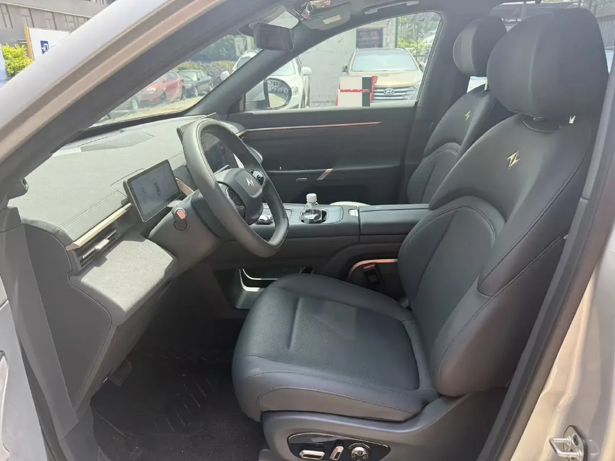 2024 DongFeng eπ eπ008 1.5T 147HP L4 REEV 34.32KWH,autocango,china used car exporter,china ev exporter,chinese used car exporter,chinese used ev exporter