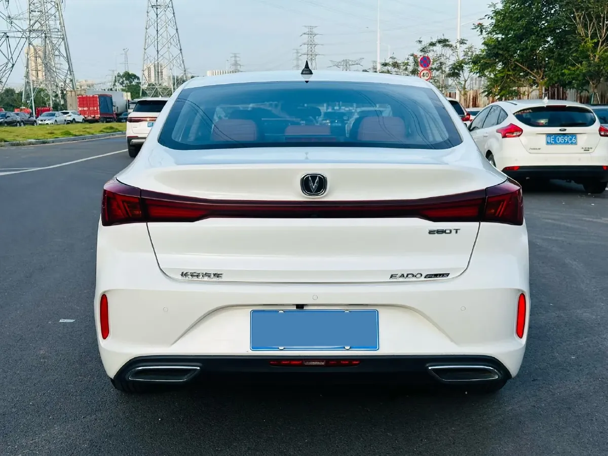 2022 ChangAn Eado 1.4T 160HP L4 7DCT,autocango,china used car exporter,china ev exporter,chinese used car exporter,chinese used ev exporter