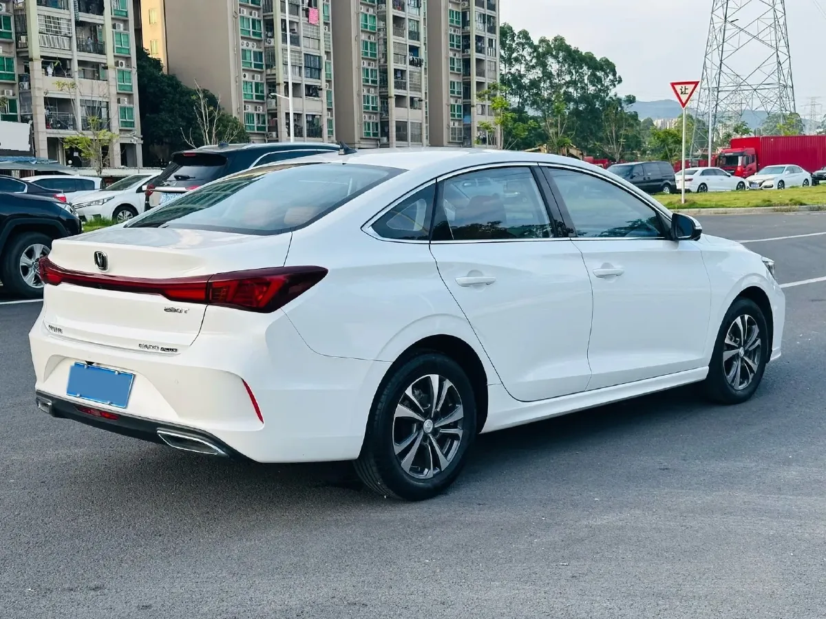 2022 ChangAn Eado 1.4T 160HP L4 7DCT,autocango,china used car exporter,china ev exporter,chinese used car exporter,chinese used ev exporter
