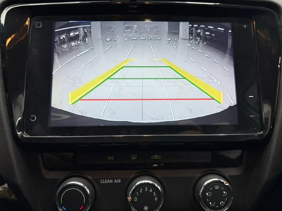 2021 Skoda Octavia 1.5L 113HP L4 6AT,autocango,china used car exporter,china ev exporter,chinese used car exporter,chinese used ev exporter