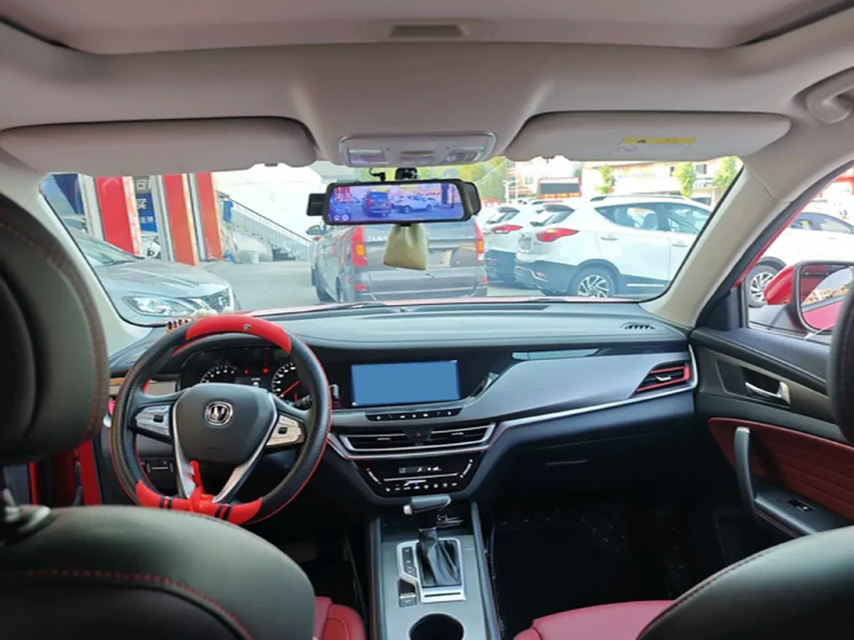 2019 ChangAn CS35 Plus 1.4T 158HP L4 7DCT,autocango,china used car exporter,china ev exporter,chinese used car exporter,chinese used ev exporter